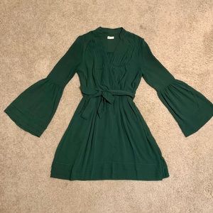 Love Riche hunter green bell sleeved dress, size medium